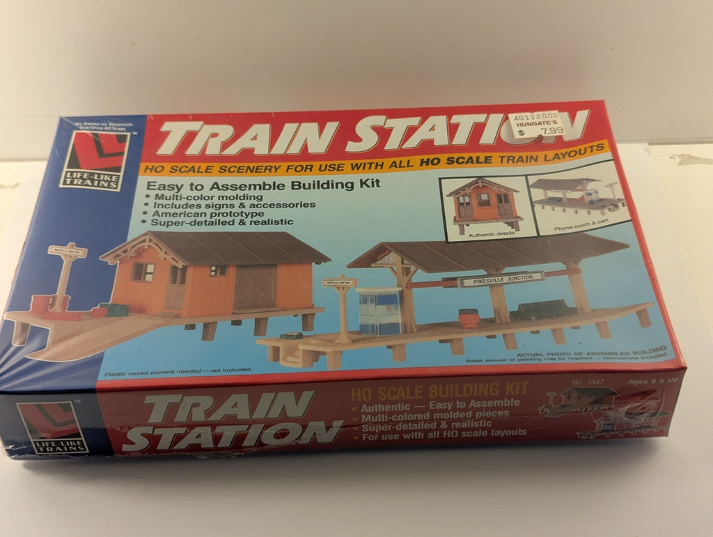Life-Like Trains HO Scale Train Station Building Kit 1347