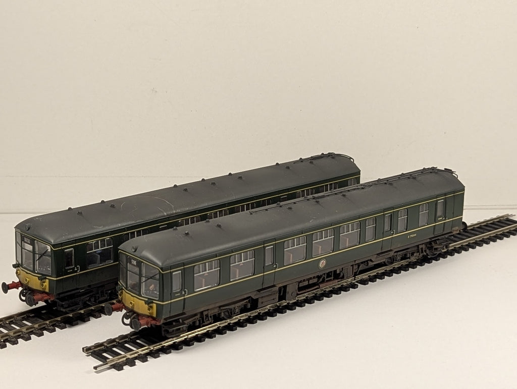 Bachmann OO Gauge Derby Lightweight 2-Car DMU Diesel Multiple Unit