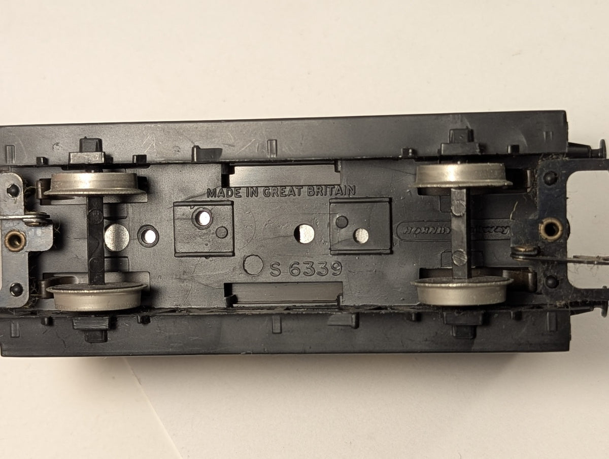 Hornby OO Gauge GWR 4-Wheel Composite Coach Passenger Coach 12
