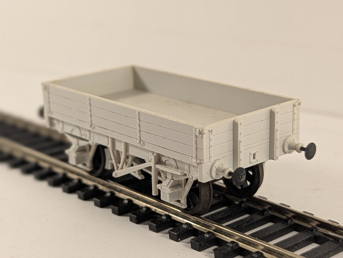 Slaters Plastikard OO Gauge Midland Railway 4-Plank Open Wagon Goods Wagon