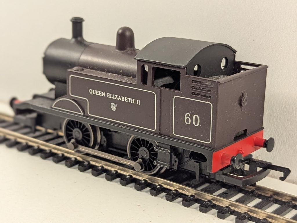 Hornby R3091 OO Gauge BR 0-4-0 Queen Elizabeth II Collectors Club 2012
