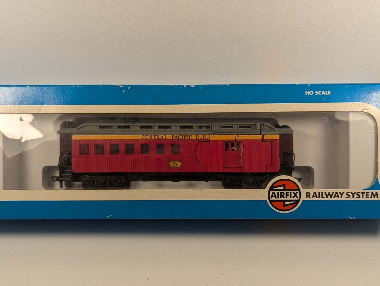 Airfix 54051-5 HO Wild West Exploding Car