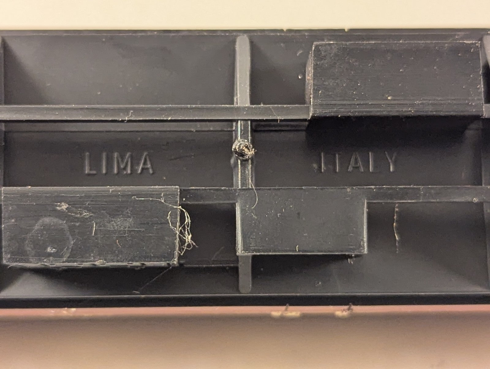 Lima OO Gauge BR Mk1 Corridor Second SK Passenger Coach M24437