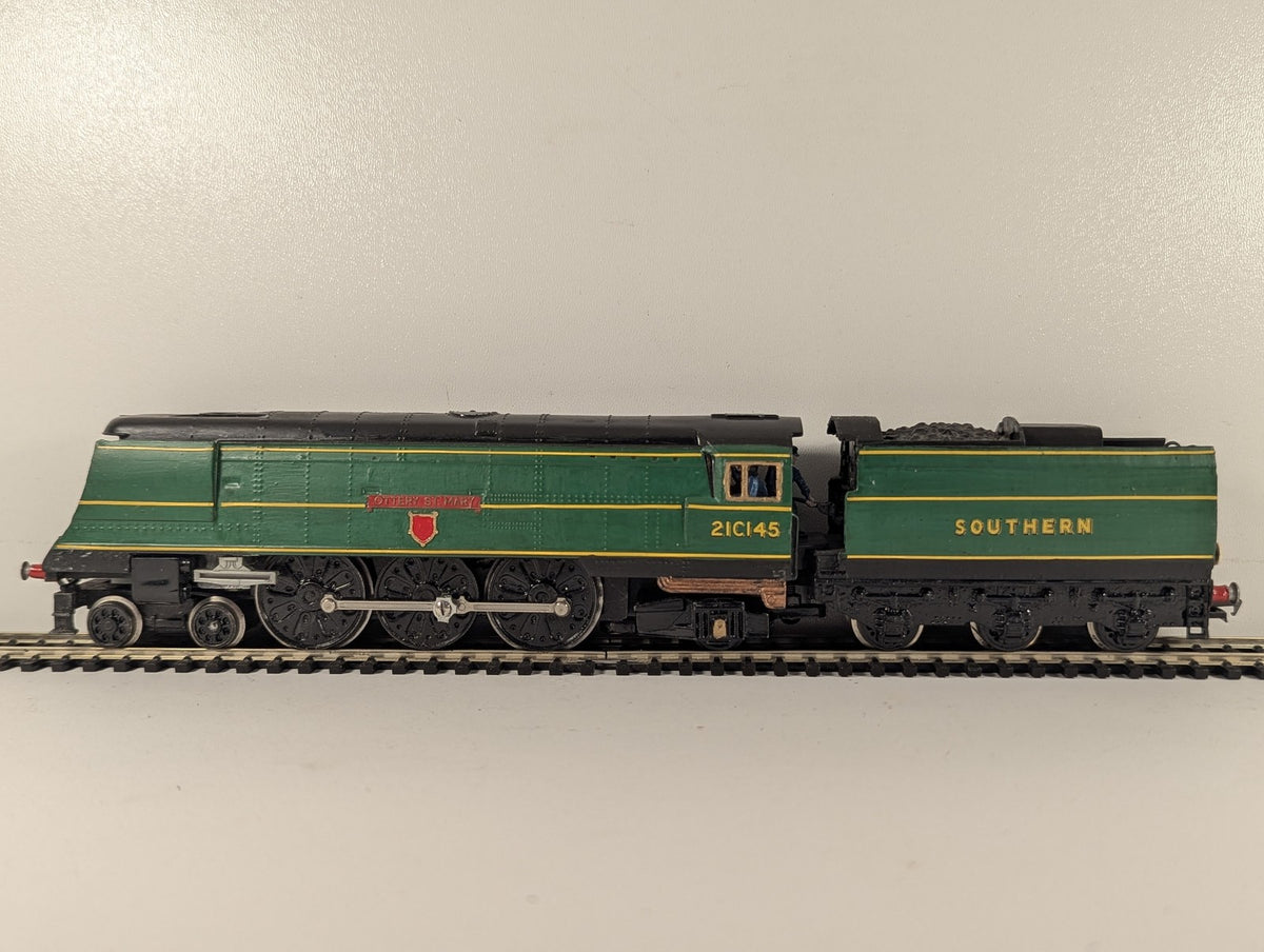 Triang OO Gauge Bulleid West Country Class 4-6-2 'Ottery St. Mary'