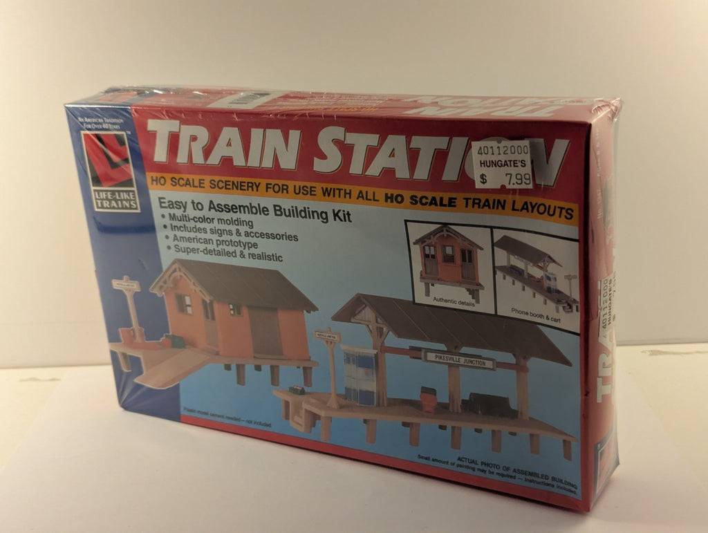 Life-Like Trains HO Scale Train Station Building Kit 1347