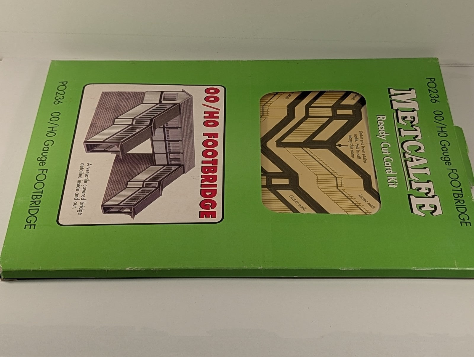 Metcalfe OO/HO Gauge OO/HO Footbridge Card Kit PO236