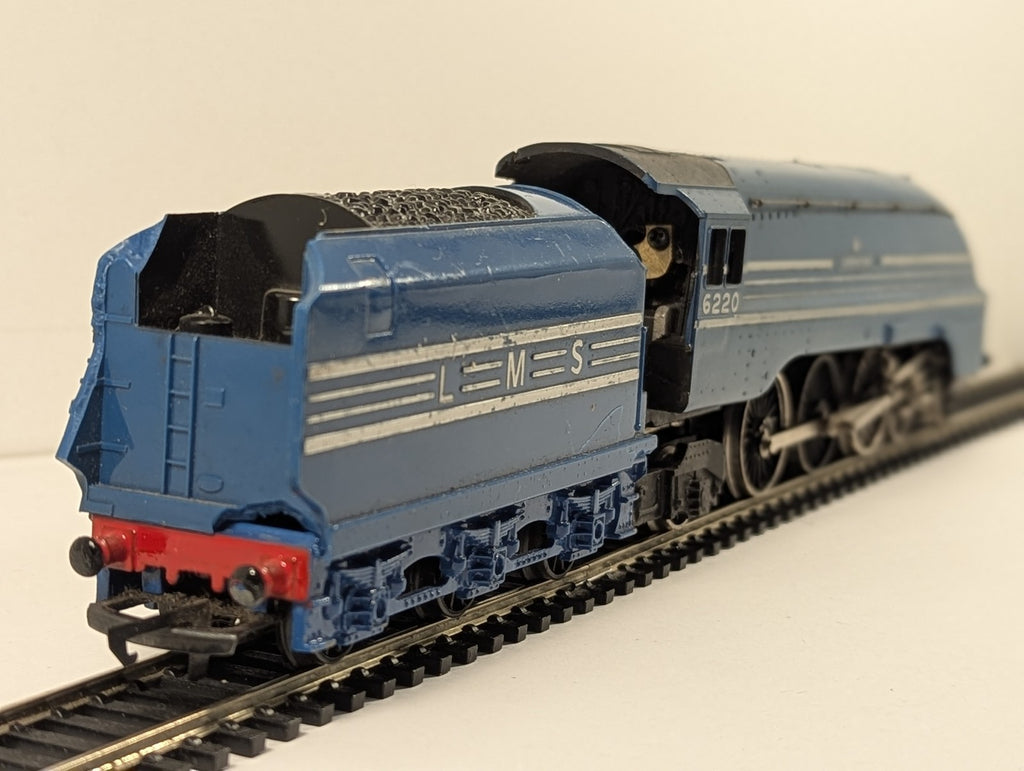 Hornby OO Gauge Coronation Class Steam Locomotive 6220 LMS Blue R374