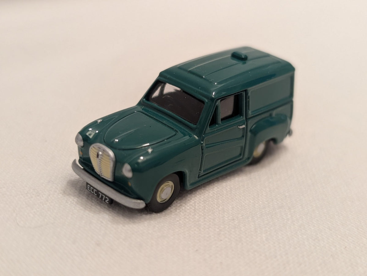 Classix 1:76 Scale Austin A30 Van Die-cast Vehicle ECC 772 Green
