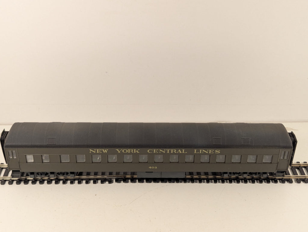 Athearn 1882 New York Central Standard Baggage Car  - Boxed - Missing Couplings