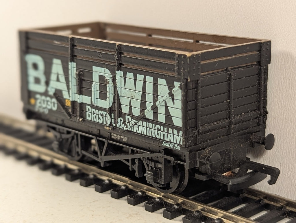 Mainline OO Gauge 7 Plank Wagon Baldwin Open Wagon 2030 37-133