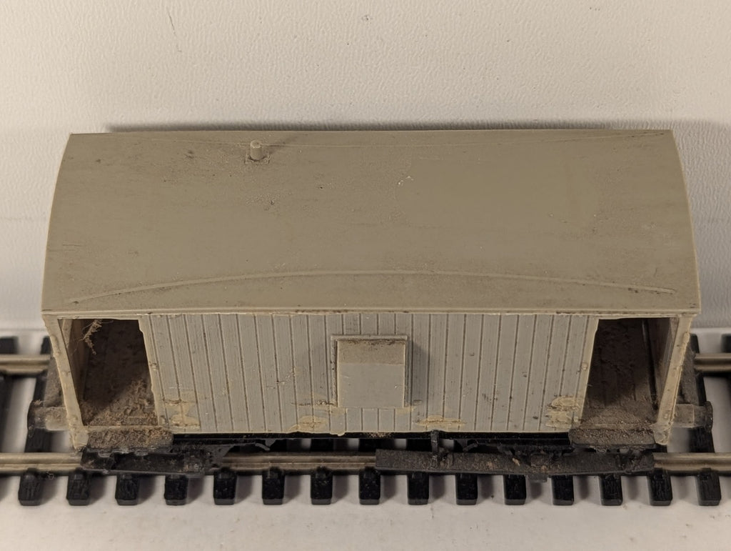 Dapol OO Gauge SR 25t Pillbox Brake Van Unpainted C035