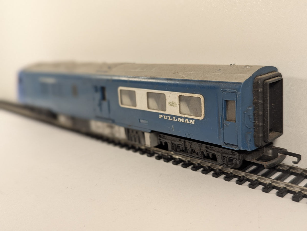 Tri-ang OO Gauge Blue Pullman Dummy Power Car BR Nanking Blue