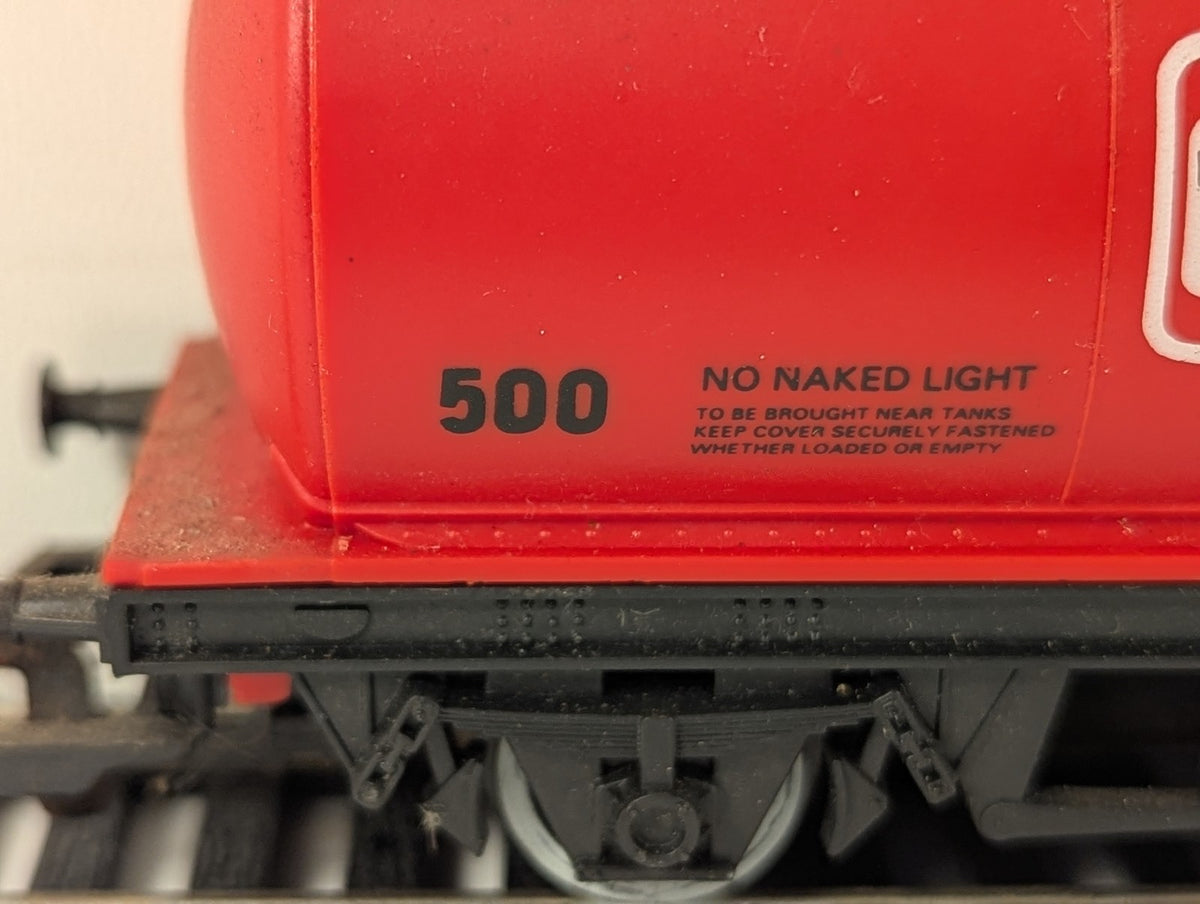 Hornby OO Gauge Texaco Tank Wagon 500 Texaco Red R234