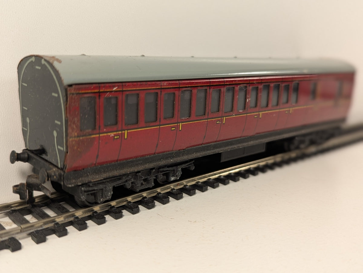 Hornby Dublo OO Gauge Tinplate Suburban Brake Coach