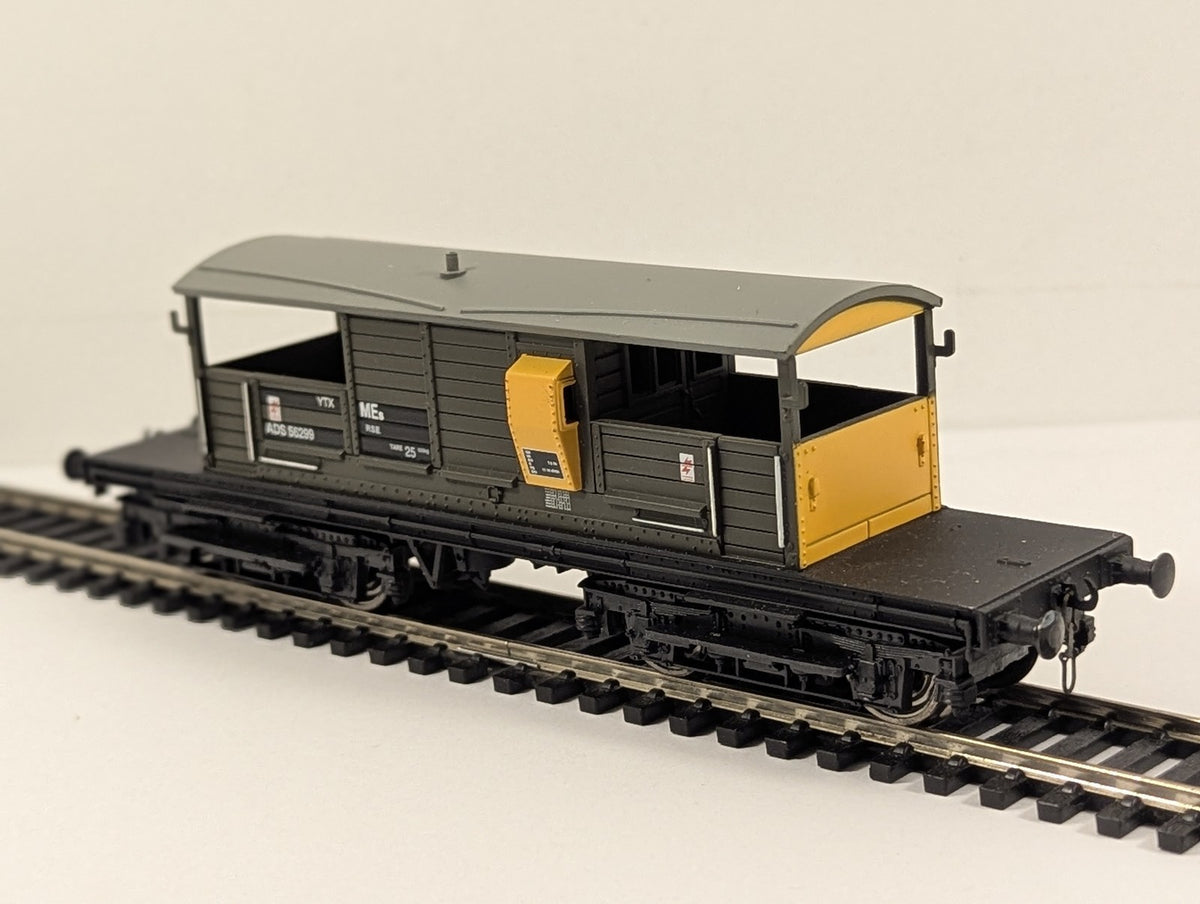 Bachmann OO Gauge 25 Ton Queen Mary Bogie Brake Van ADS 56299