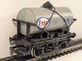Hornby Railways R008 OO Gauge Esso Tank Wagon