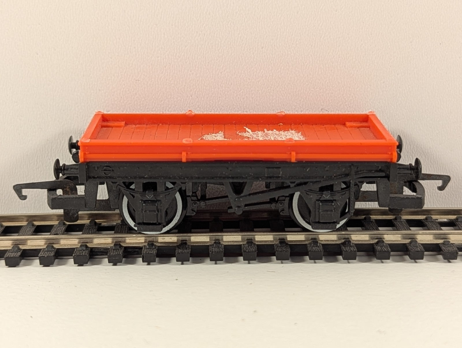 Hornby R005 – Shunters Truck (No Car) (OO Gauge)