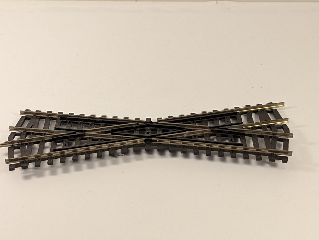 Peco OO Gauge Streamline Short Crossing (Insulfrog) Track SL-93