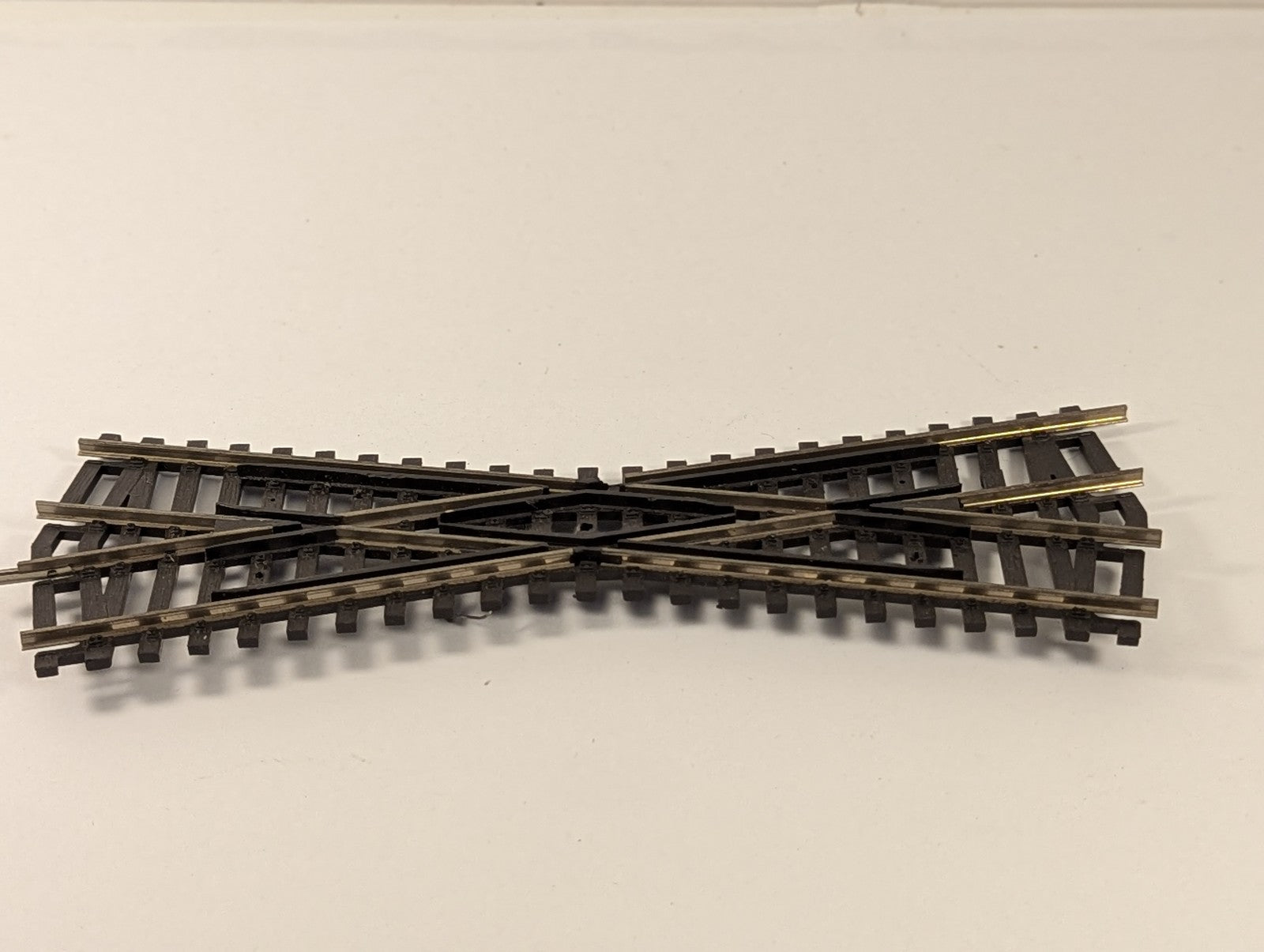 Peco OO Gauge Streamline Short Crossing (Insulfrog) Track SL-93
