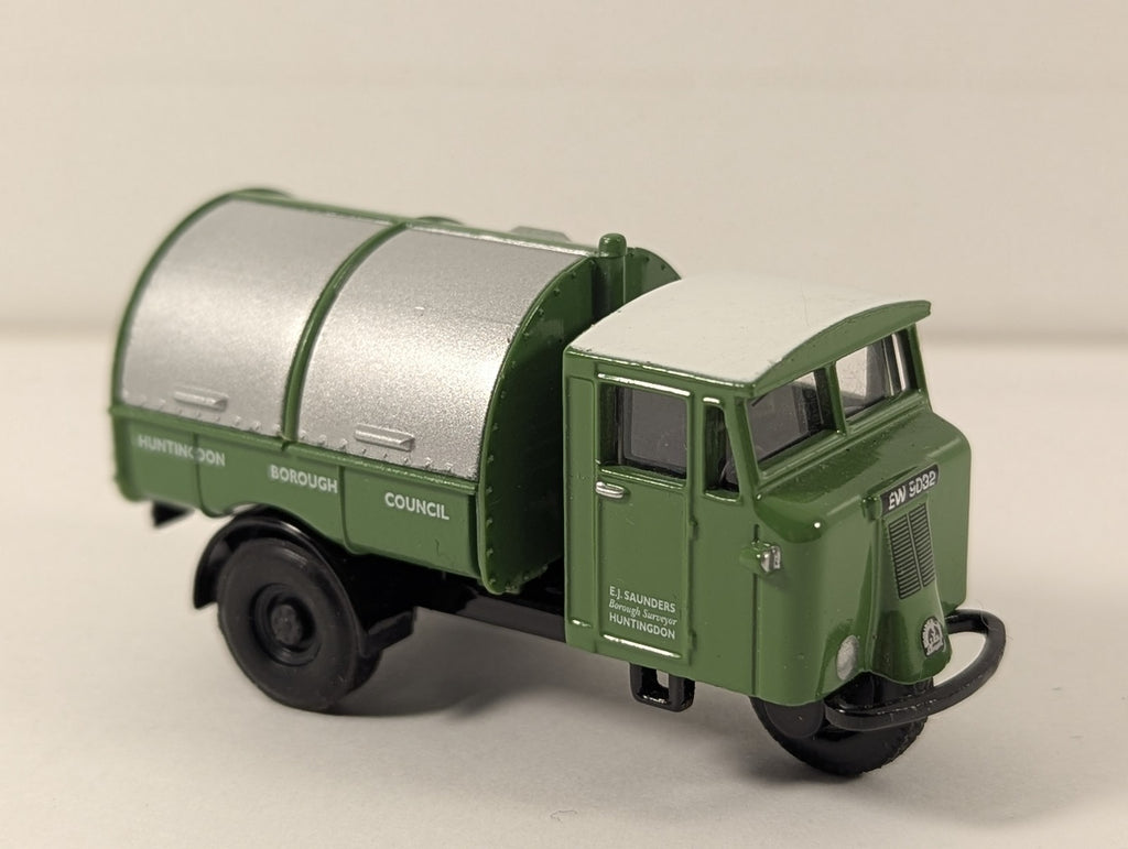 Oxford Diecast 1:76 Scale / OO Gauge Scammell Scarab Refuse Collector