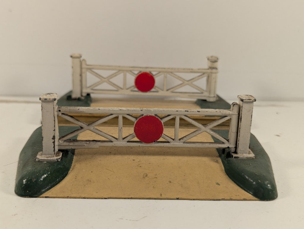 Hornby Dublo OO Gauge Level Crossing