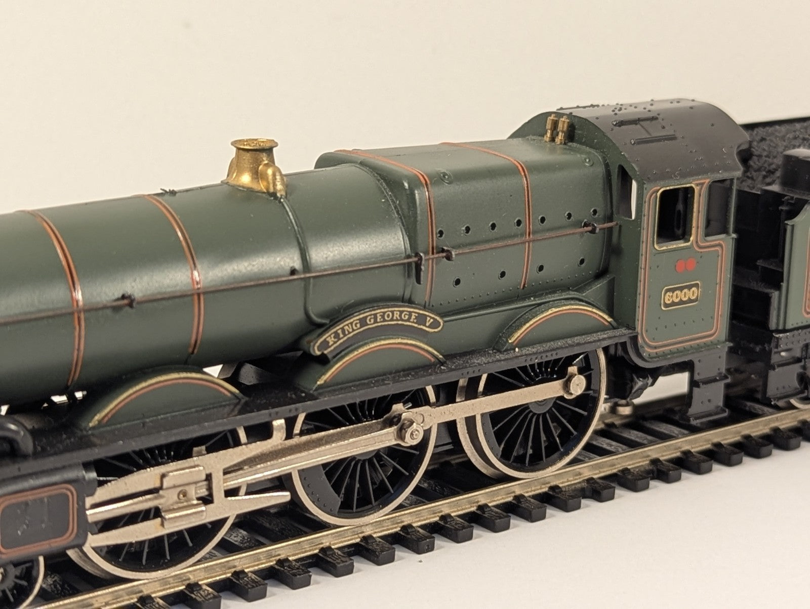 Lima OO Gauge 205103MWG GWR King Class 4-6-0 6000 King George V
