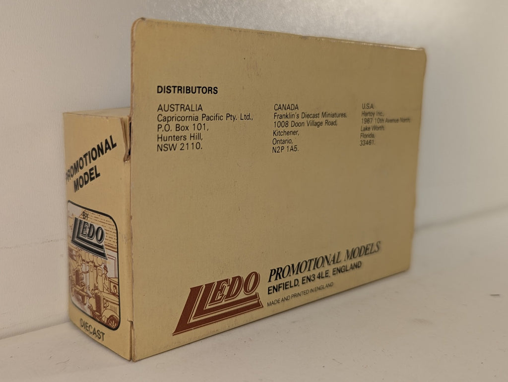 Lledo Co-operative Milk Delivery Van Die-cast Model Van