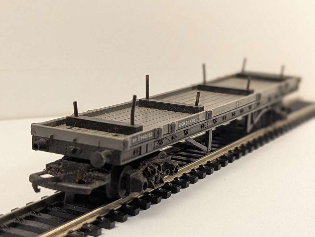 Triang BR Grey 30T Bogie Bolster C Wagon B940052