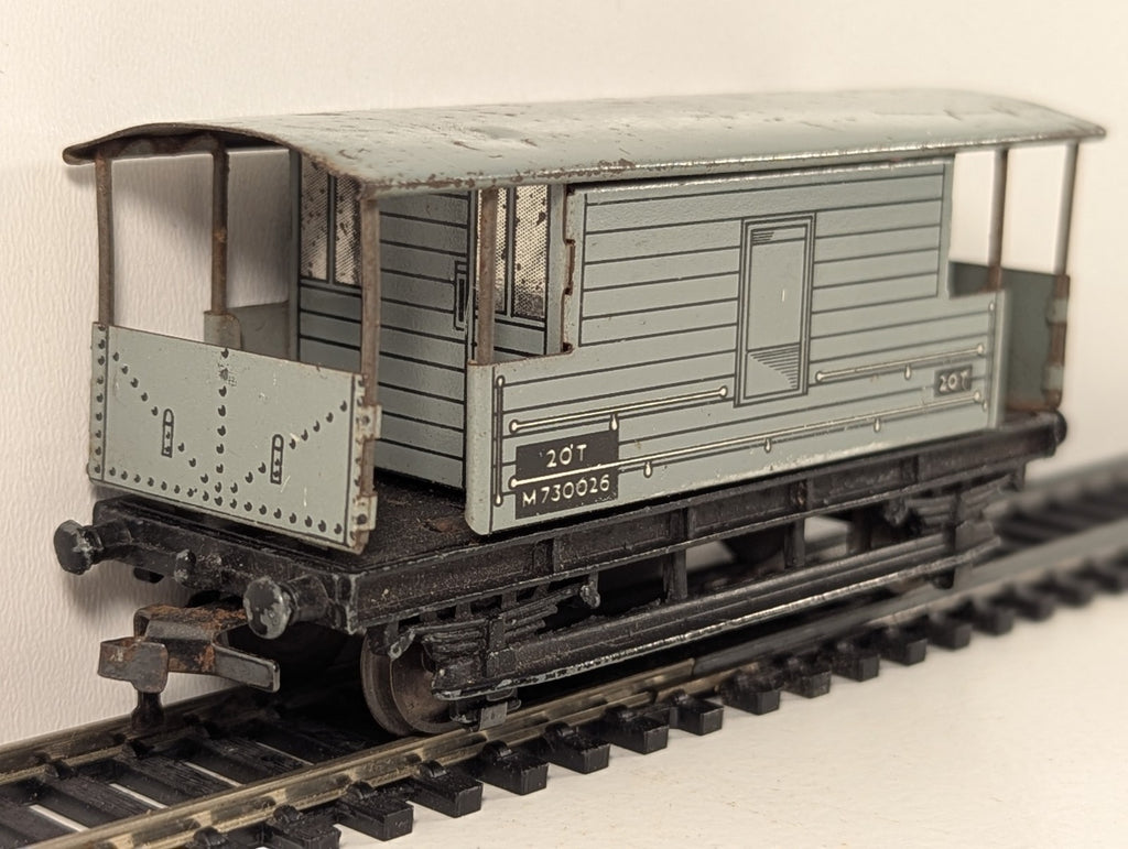 Hornby Dublo OO Gauge BR 20 Ton Goods Brake Van