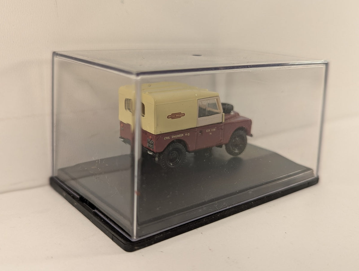 Oxford Diecast 1:76 Scale / OO Gauge Land Rover Series I Hard Top