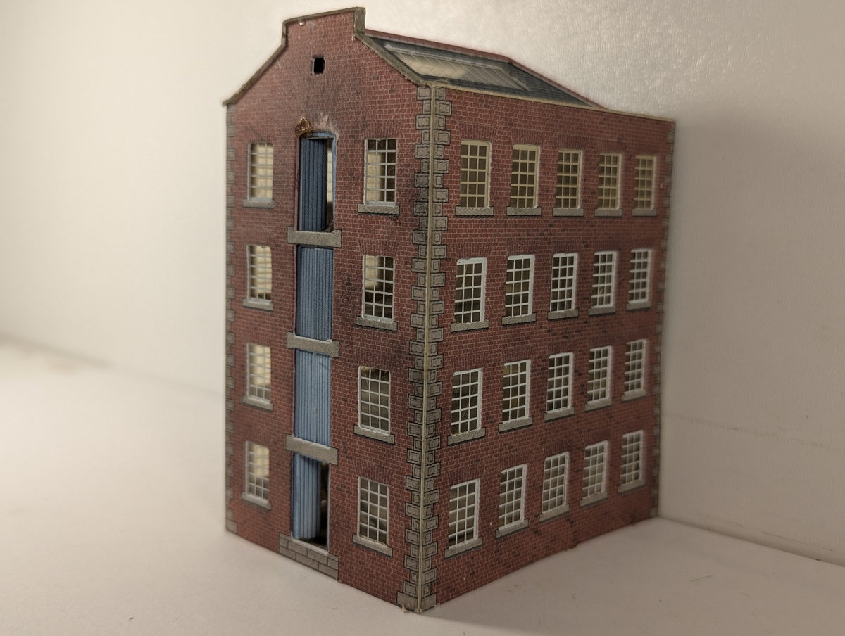 Metcalfe OO Gauge Small Factory / Warehouse Building Red Brick PO283