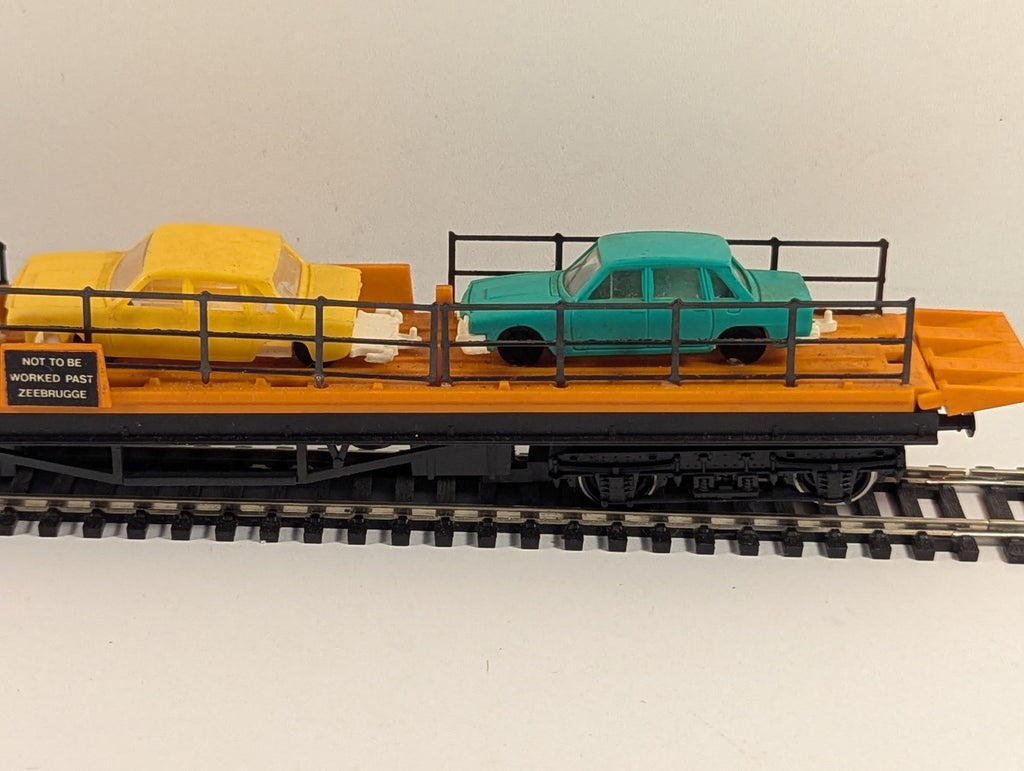Hornby OO Gauge Zeebrugge Car Transporter Wagon Goods Wagon