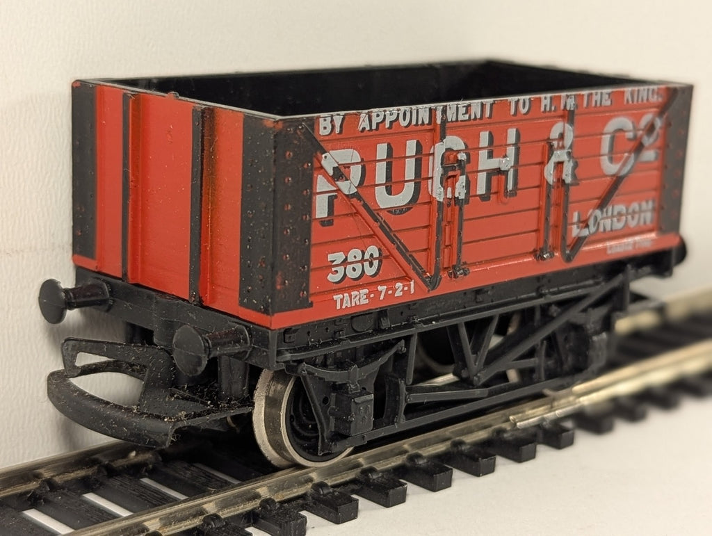 Hornby OO Gauge Pugh & Co Coal Wagon Goods Wagon 380 Pugh & Co Red R010