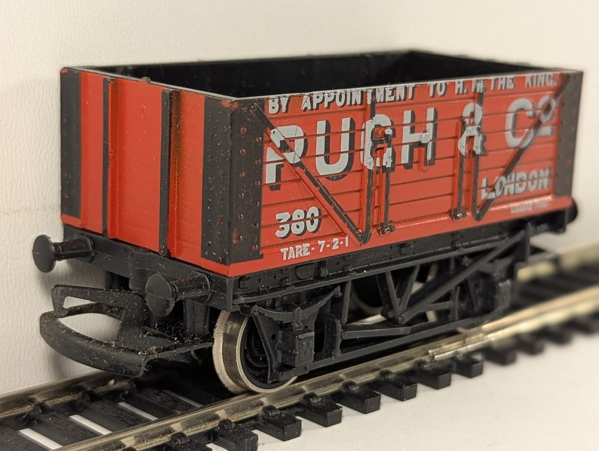 Hornby OO Gauge Pugh & Co Coal Wagon Goods Wagon 380 Pugh & Co Red R010