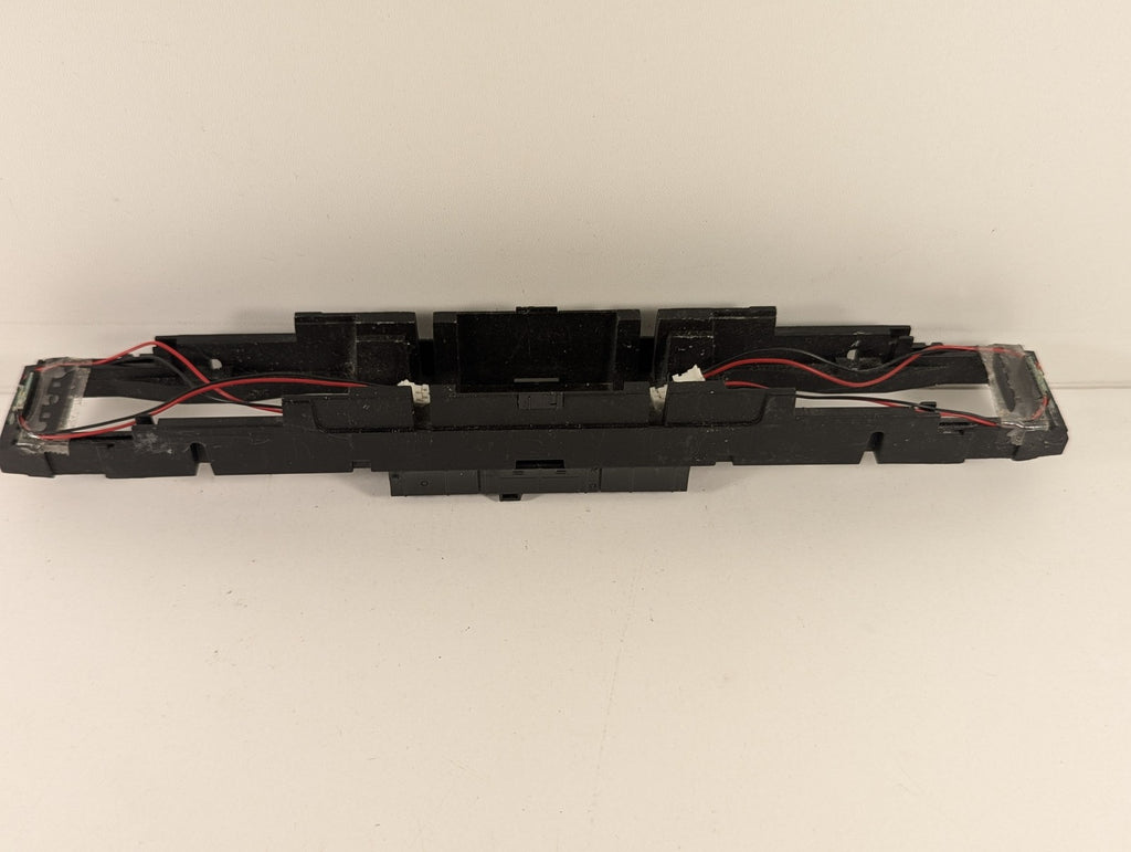 OO Gauge Diesel DMU Underframe with Directional Lighting Assembly Chassis