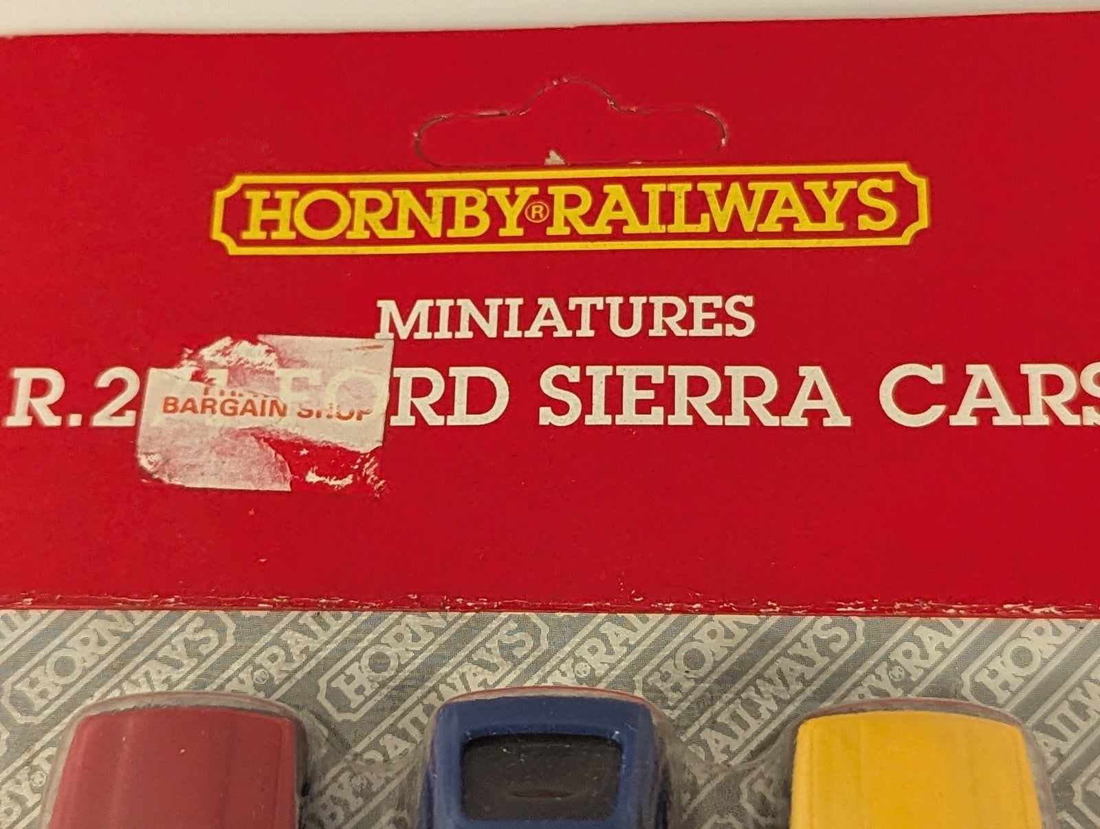 Hornby OO Gauge Ford Sierra Cars Vehicles Red, Blue and Yellow R203