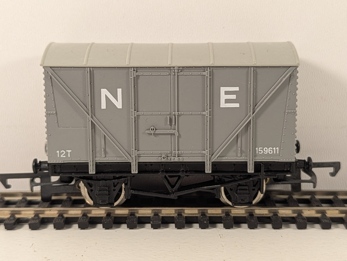 Wrenn OO Gauge W5028 Banana Van N.E. 159611