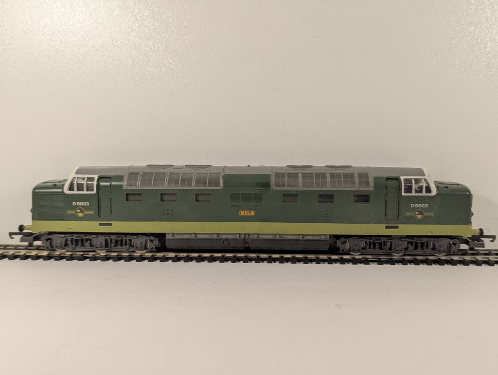 Lima OO Gauge Class 55 Deltic 'Meld' Diesel Locomotive D9003 BR Two-Tone Green