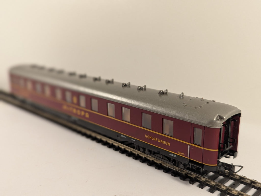 Liliput 83702 HO Gauge Red DR MITROPA Dining Car Boxed