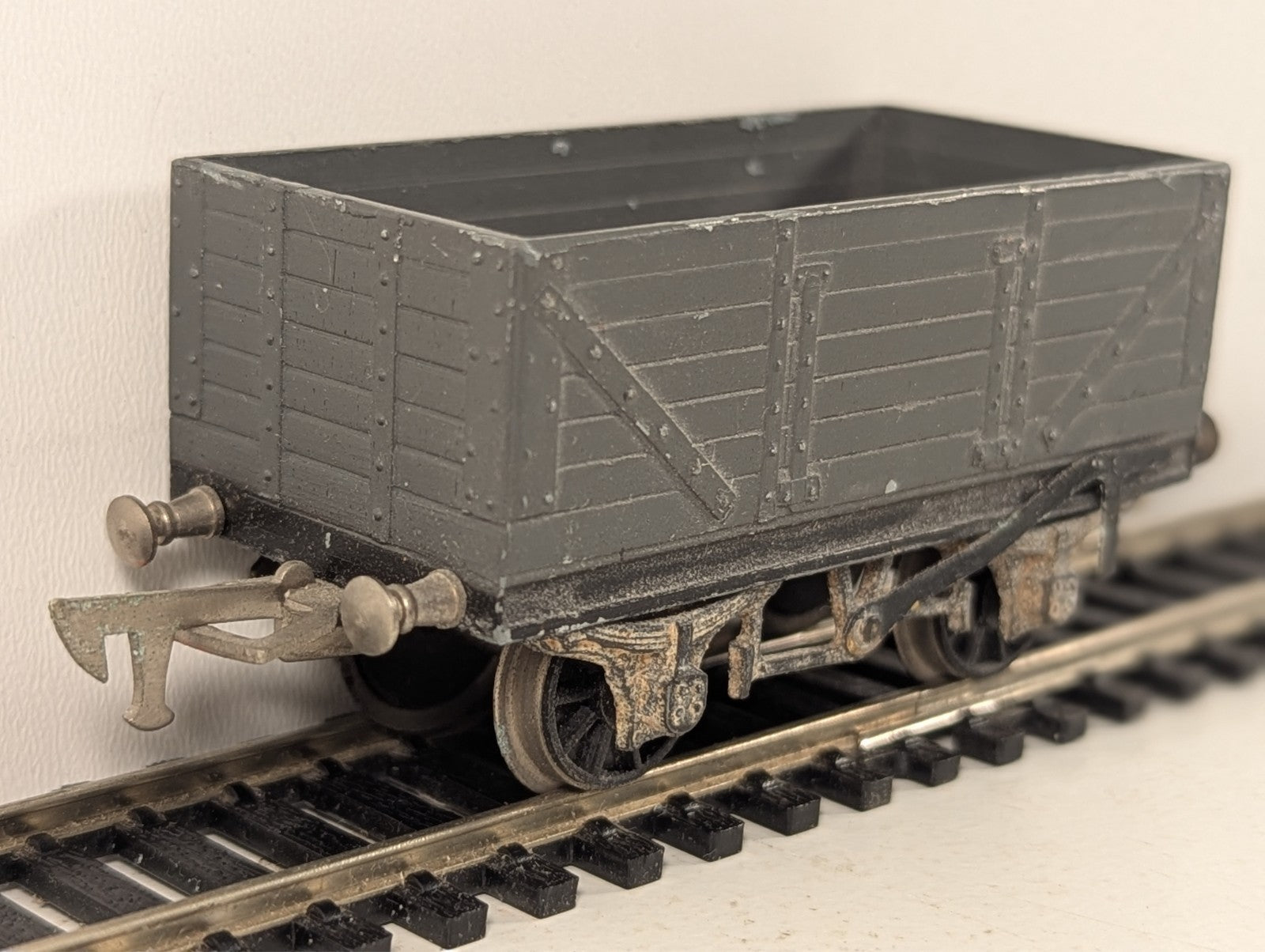 Graham Farish 7-Plank Open Wagon OO Gauge
