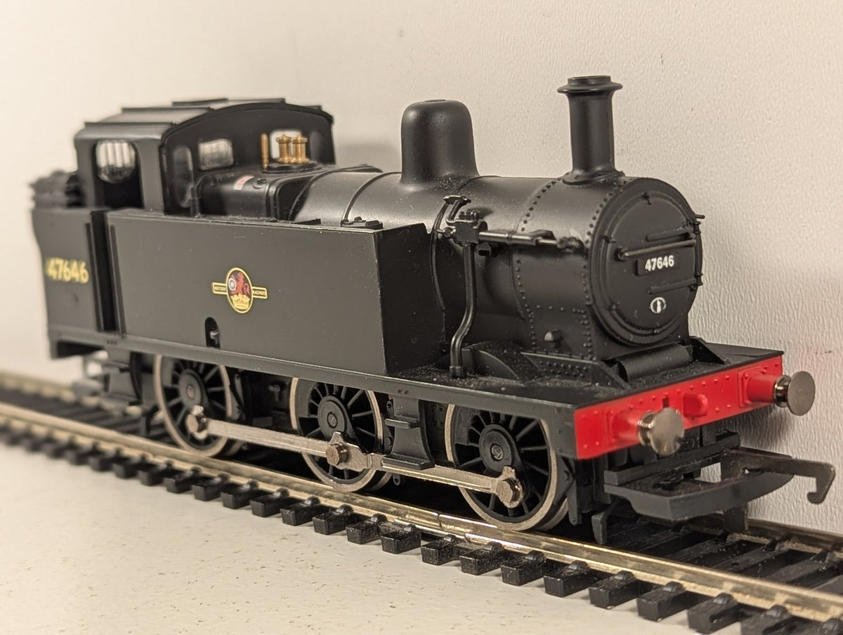Hornby OO Gauge Class 3F Jinty Steam Locomotive 47646 BR Black (Early Emblem)