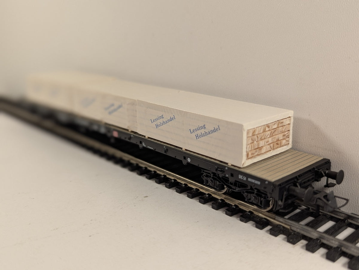 Roco H0 Rs Flat Wagon with Timber Load 'Lessing Holzhandel' Goods Wagon