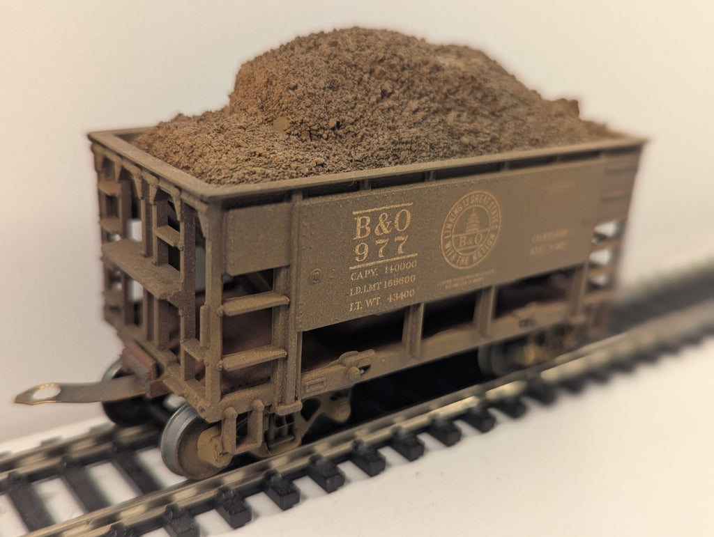 Roundhouse HO B&O Ore Hopper With Load