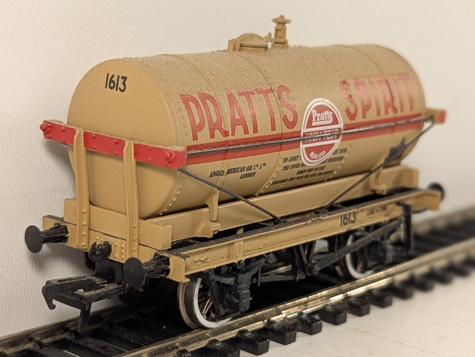 Bachmann OO Gauge 14 Ton Tank Wagon Pratts Spirit 1613 Pratts Spirit