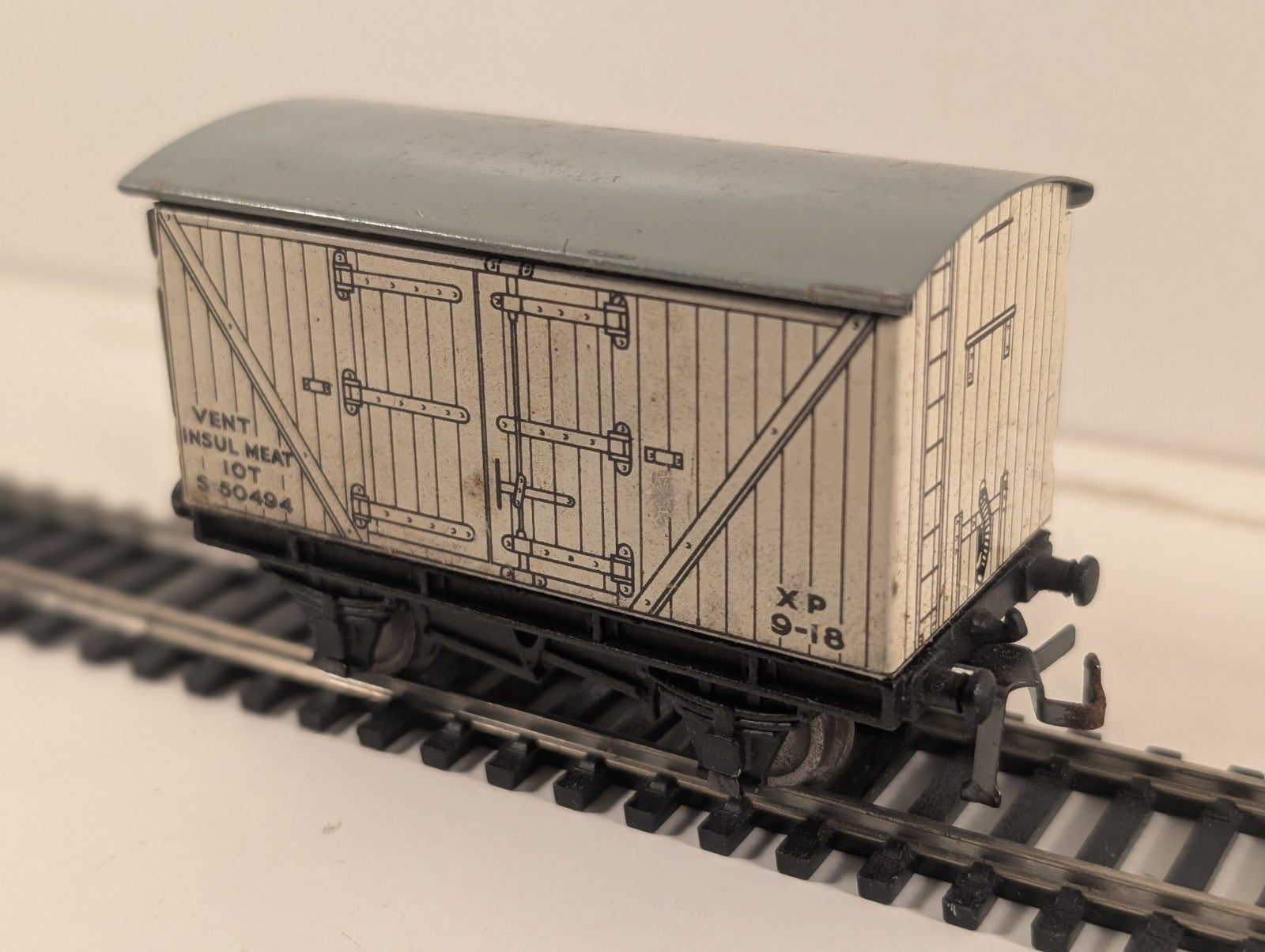 Hornby Dublo 10 Ton Insulated Meat Van