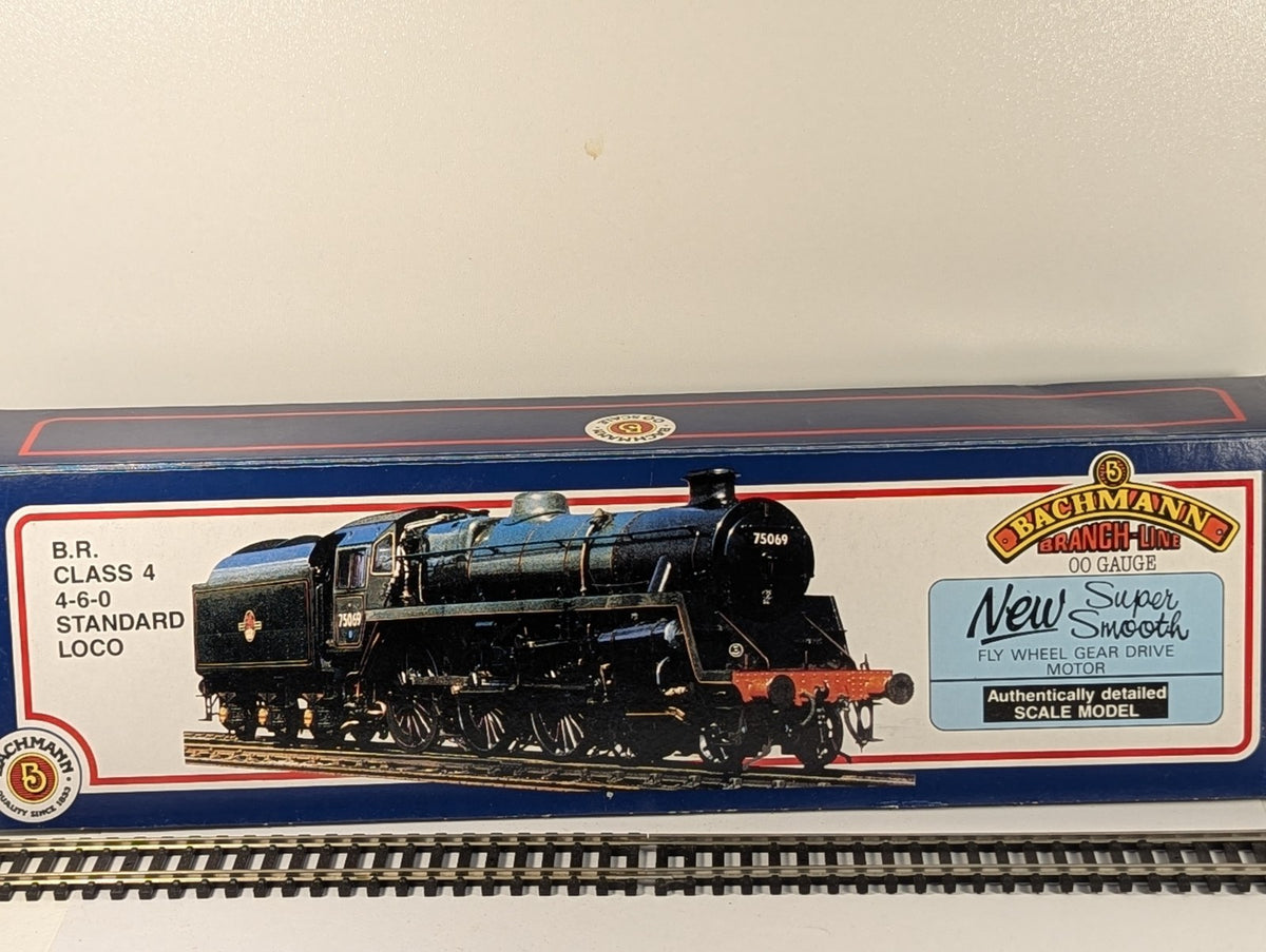 Bachmann Branchline 31-106 OO Gauge BR Standard Class 4MT 4-6-0