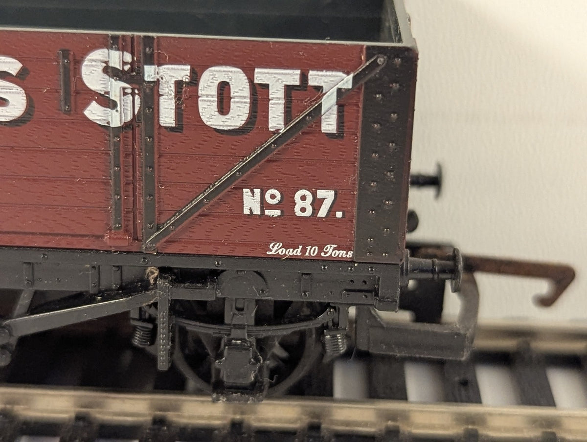 Hornby OO Gauge 5 Plank Open Wagon Charles Stott Goods Wagon 87