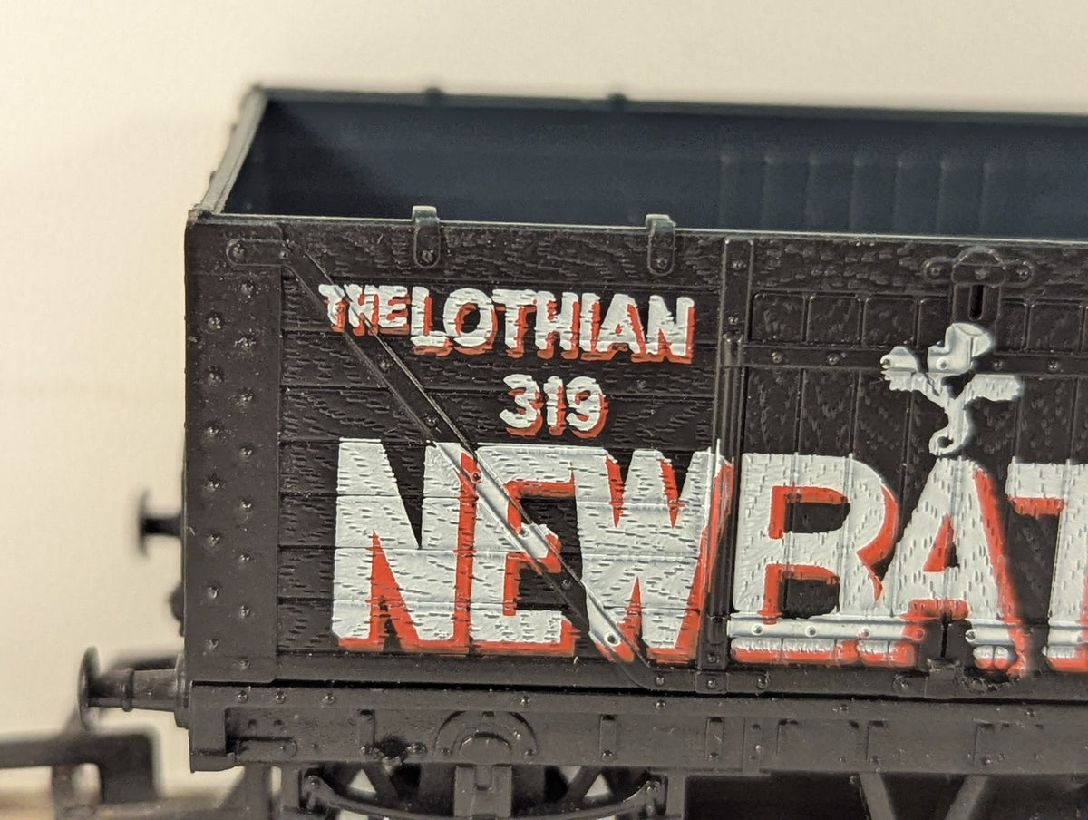 Hornby OO Gauge The Lothian Coal Co Ltd Newbattle 7-Plank Open Wagon 319