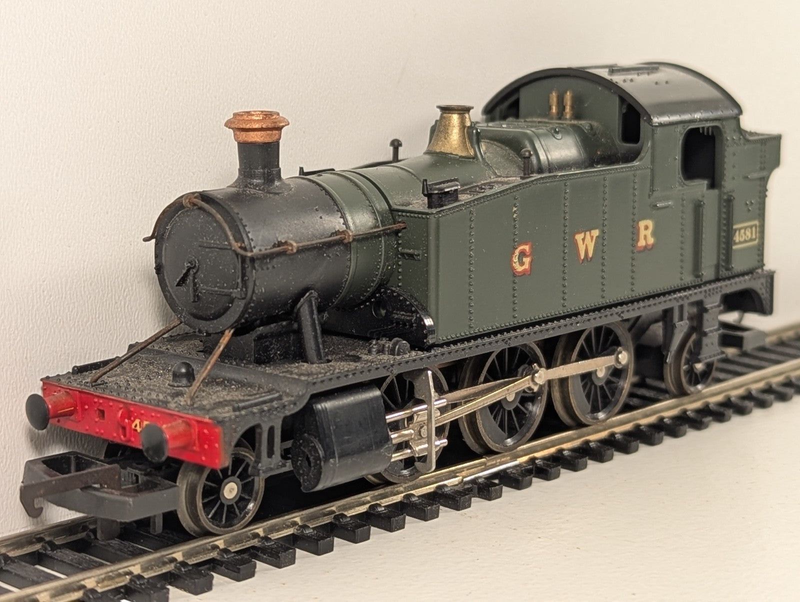 Lima GWR Class 45xx 2-6-2T “Small Prairie” GWR Unlined Green