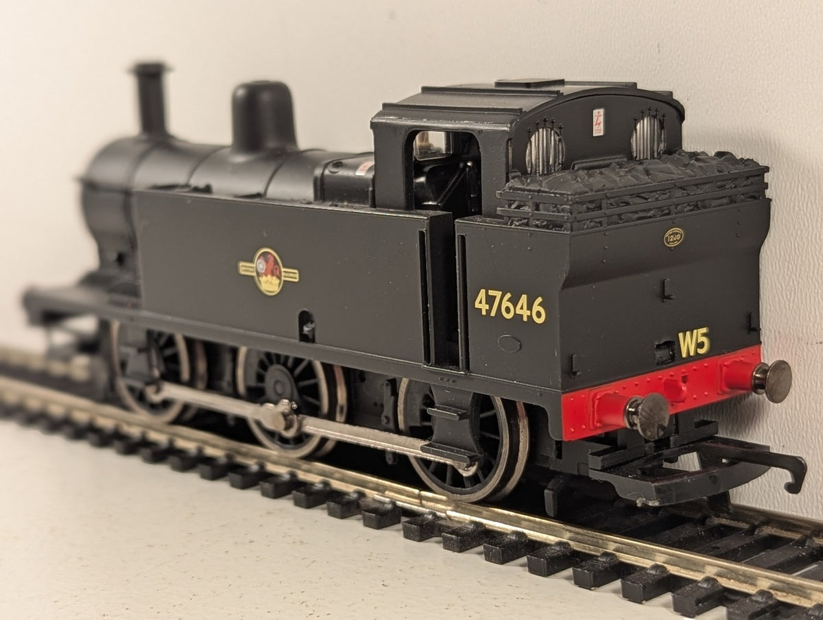 Hornby OO Gauge Class 3F Jinty Steam Locomotive 47646 BR Black (Early Emblem)